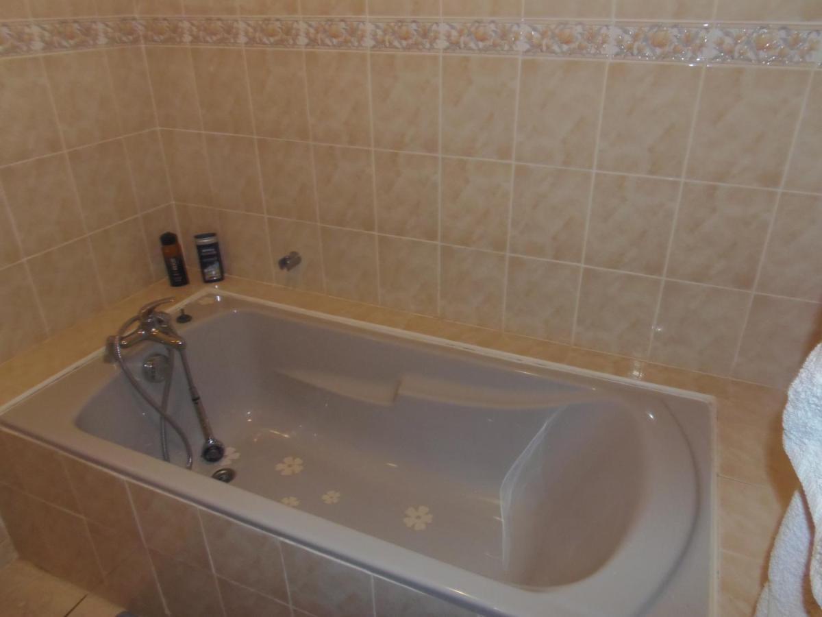 Maison Royan 3 Chambres Avec Salle D'Eau, Piscine Exteriér fotografie